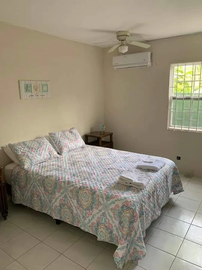 קרייסט צ'רץ' Windchime Villa 0*, קרייסט צ'רץ' ברבדוס